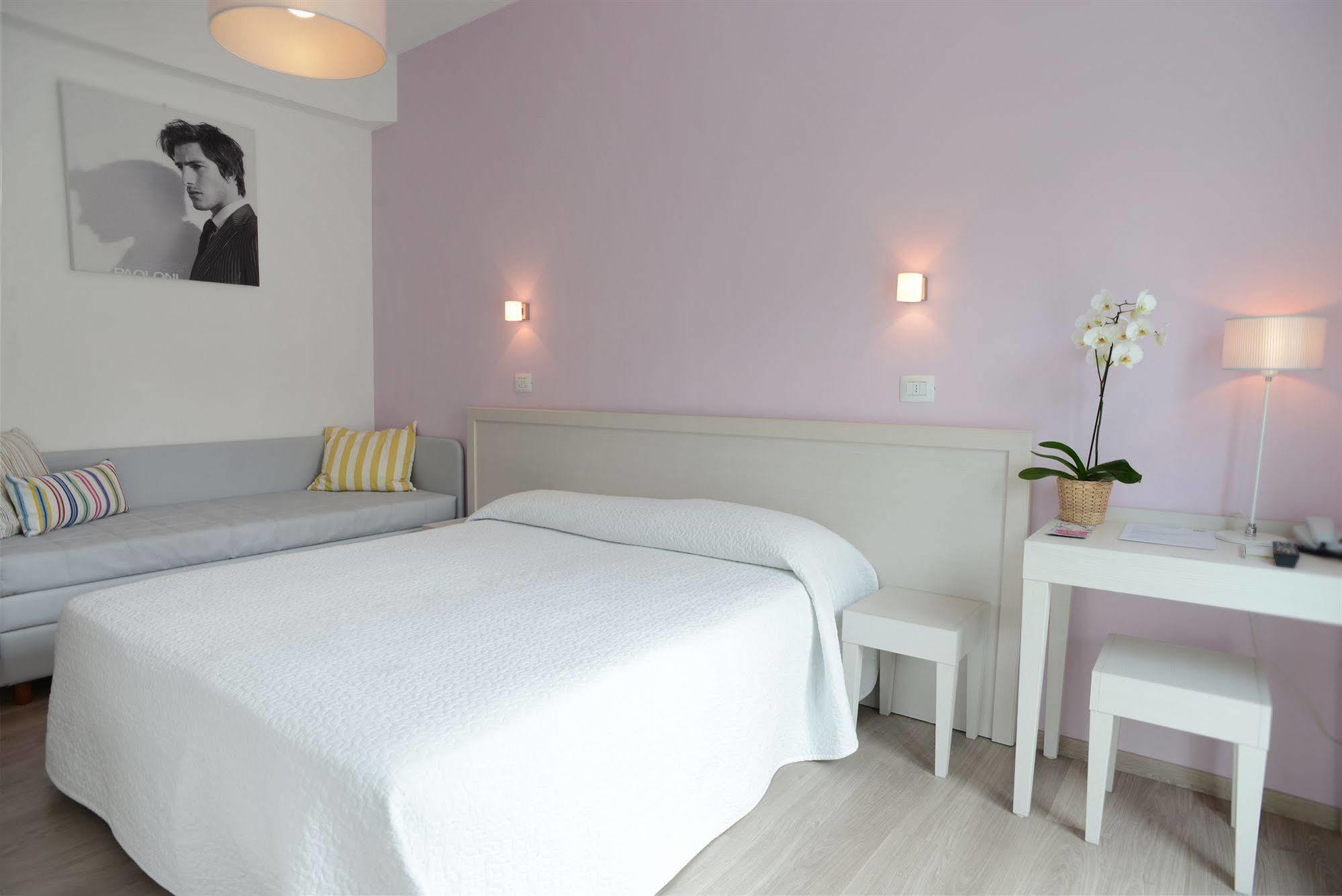Maree Hotel Cesenatico Exterior photo